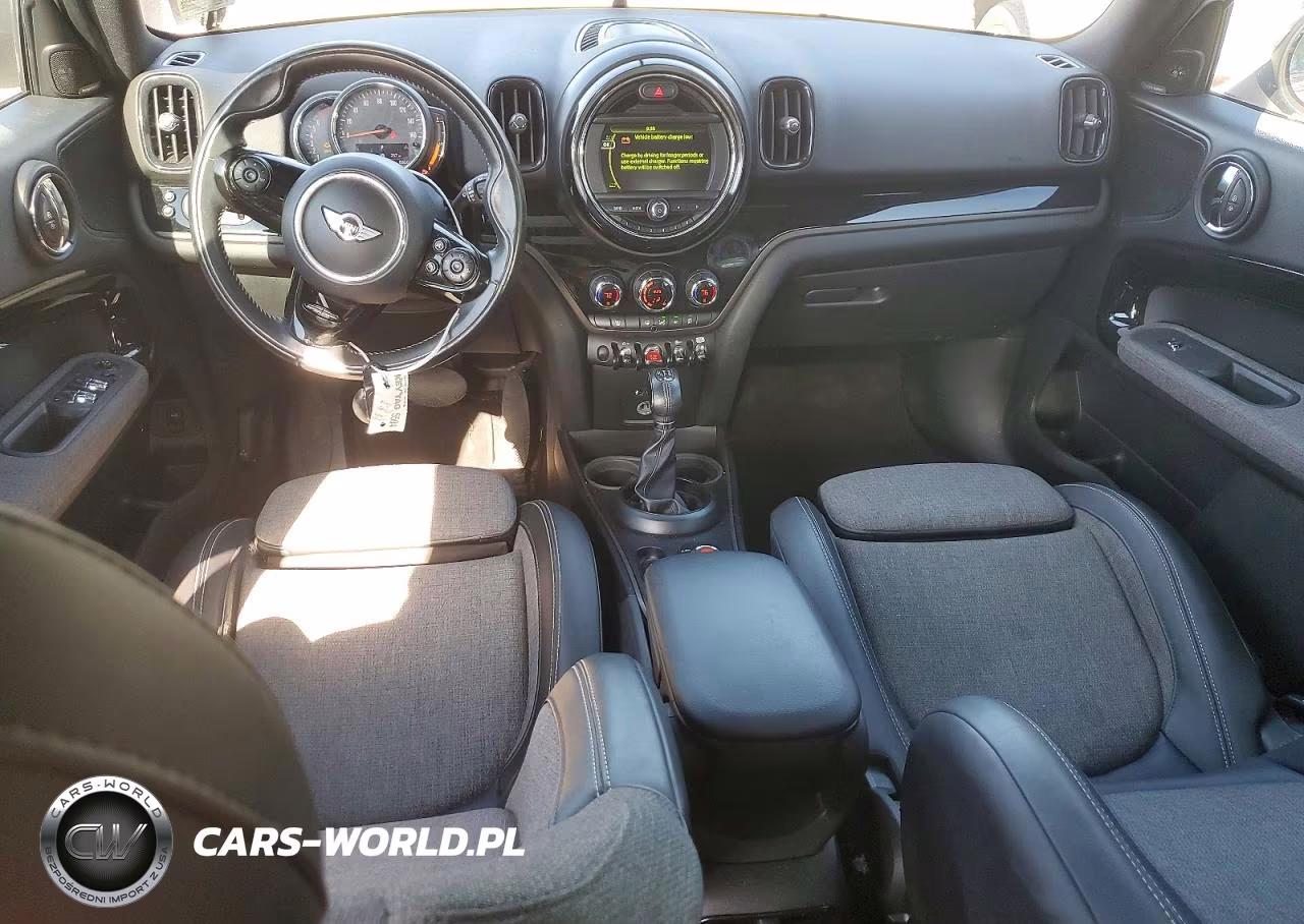 2018 Mini Cooper Countryman VIN:WMZYS7C3XJ3E07337 - 8