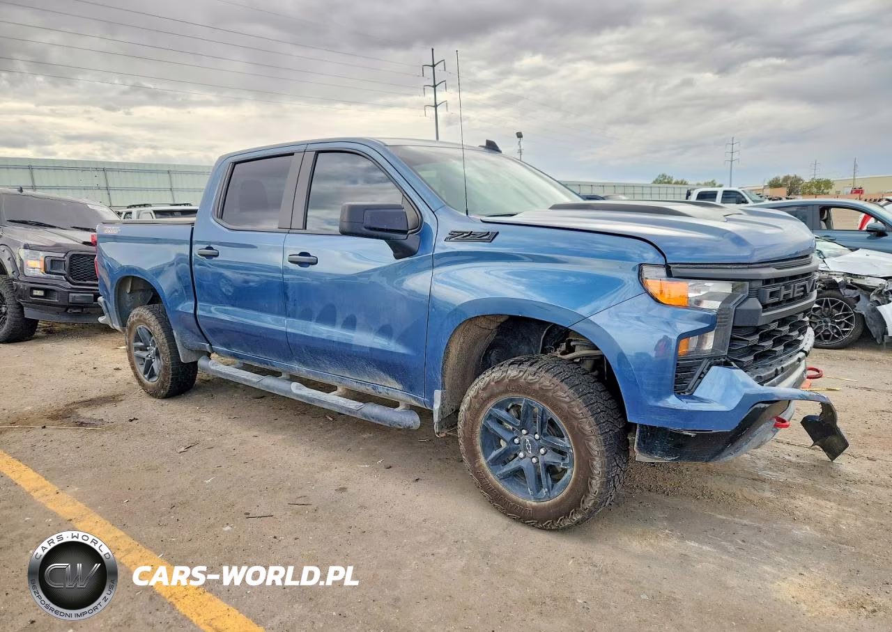 2024 Chevrolet Silverado K1500 Trail Boss Custom VIN:3GCPDCEK4RG208082 - 4