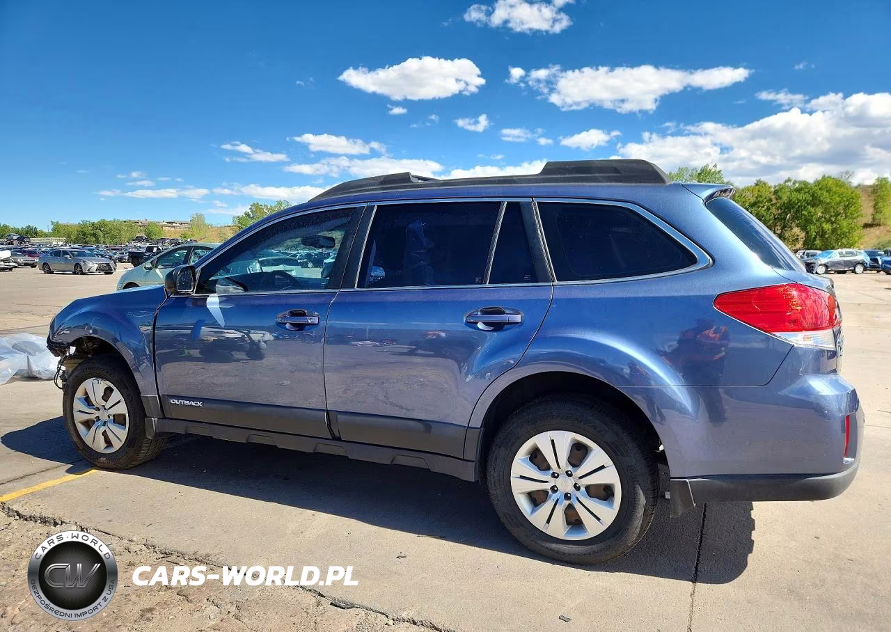 2013 Subaru Outback 2.5I VIN:4S4BRCAC0D3317589 - 2