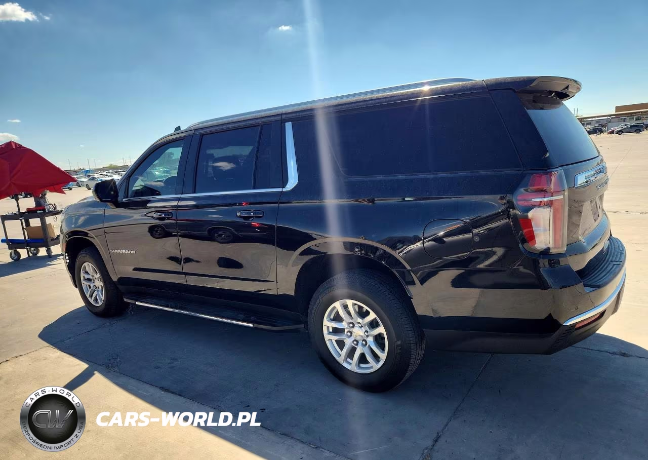 2021 Chevrolet Suburban C1500 Ls VIN:1GNSCBKD8MR372173 - 2