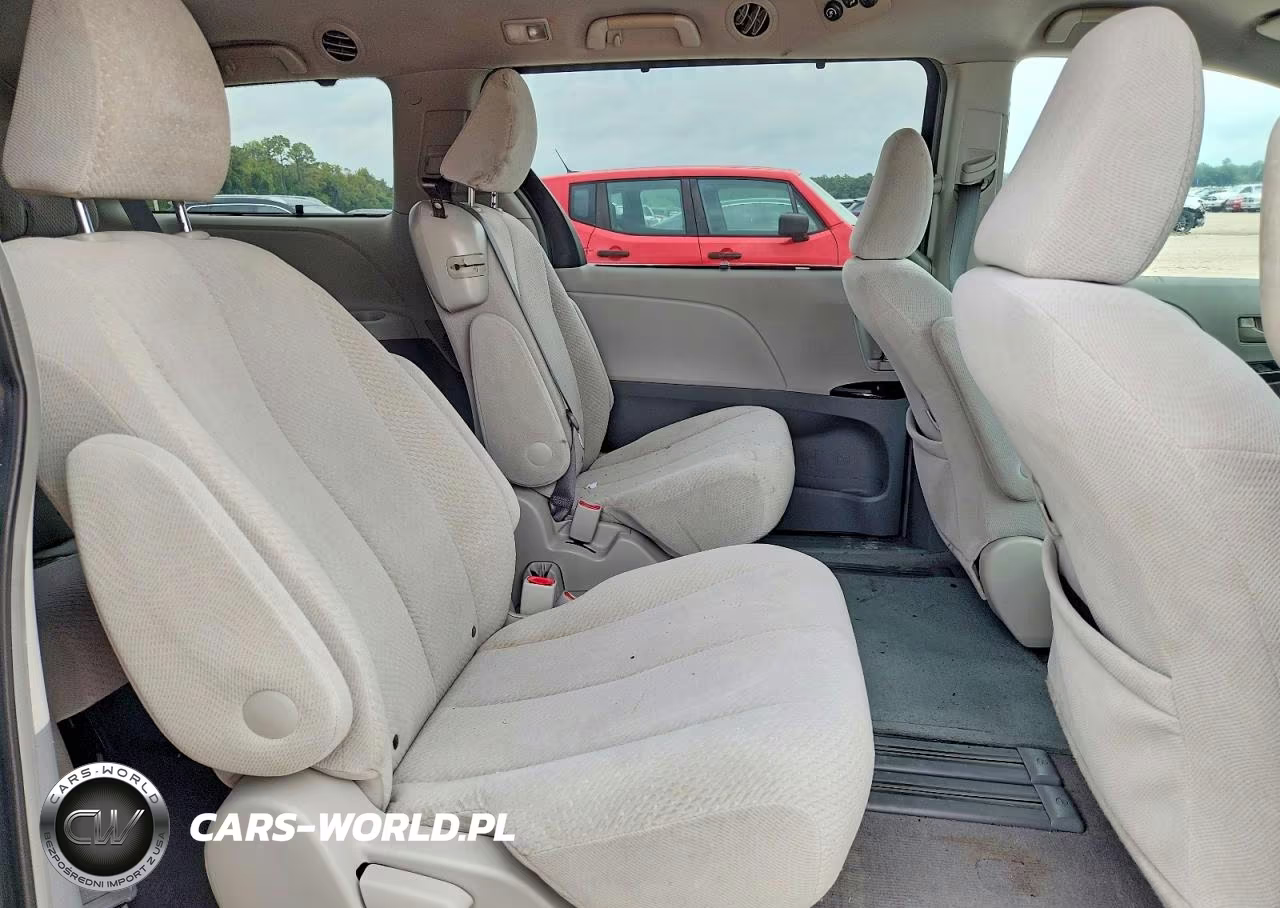 2011 Toyota Sienna Le VIN:5TDKK3DCXBS068444 - 11