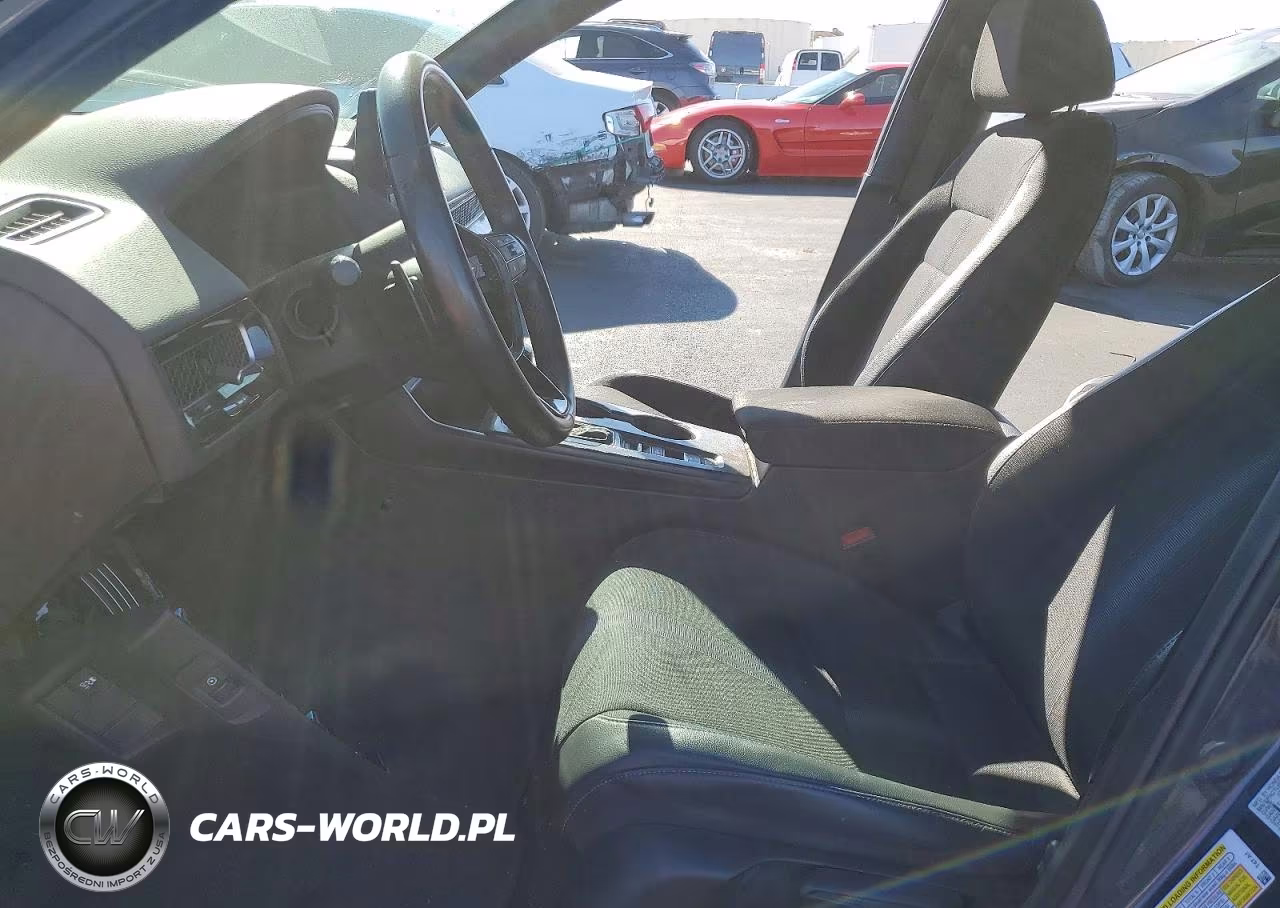2025 Honda Civic Sport VIN:19XFL2H88SE010793 - 7