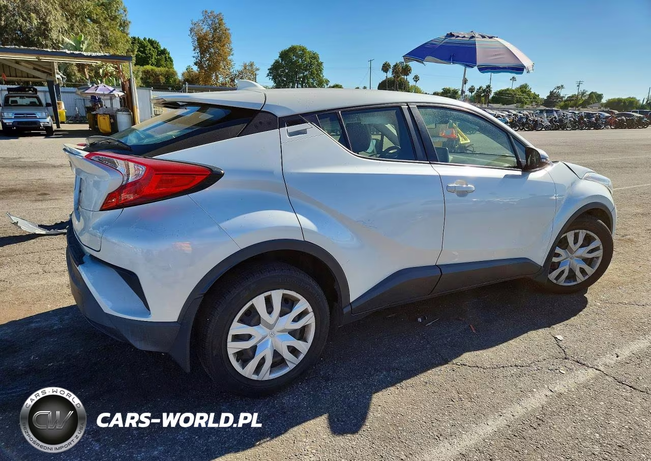 2020 Toyota C-Hr Le VIN:JTNKHMBXXL1070599 - 3