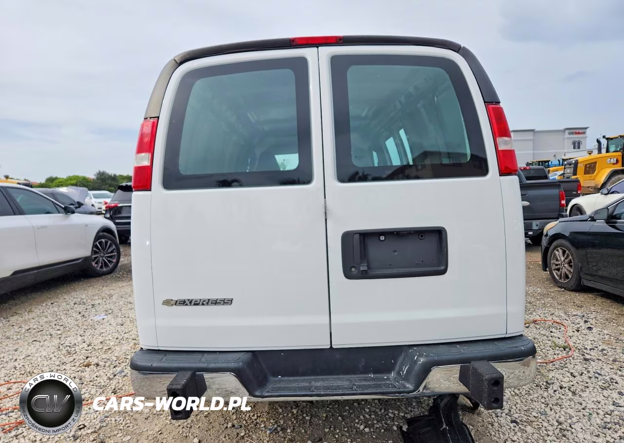 2023 Chevrolet Express G2500 Delivery Van VIN:1GCWGAFP3P1141486 - 6