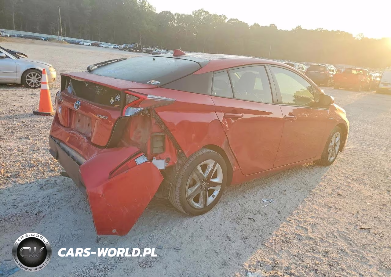 2017 Toyota Prius Three Touring VIN:JTDKARFU2H3539122 - 3