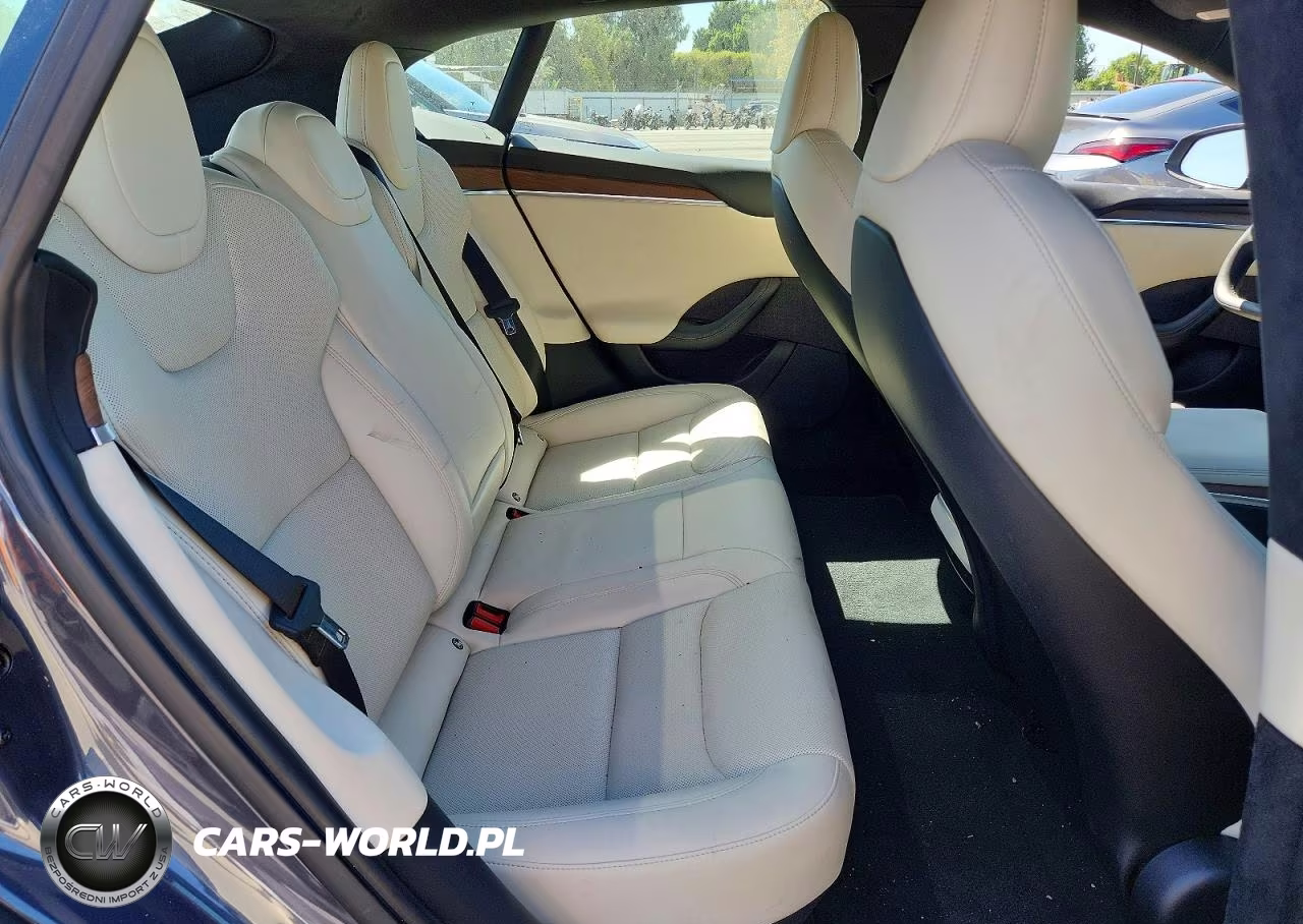 2022 Tesla Model S VIN:5YJSA1E51NF469557 - 10