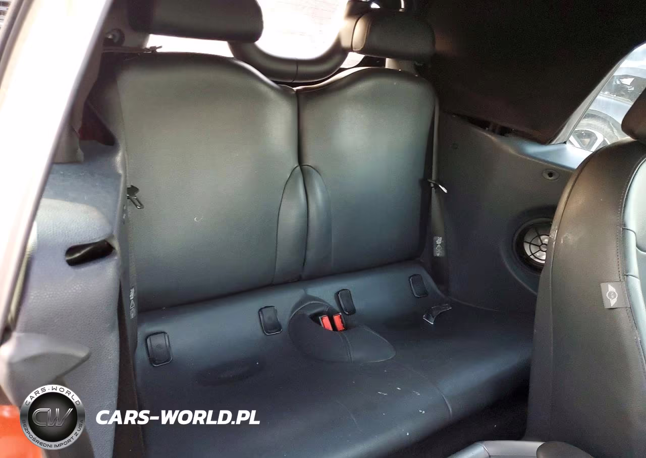 2006 Mini Cooper S VIN:WMWRH33536TK59367 - 10