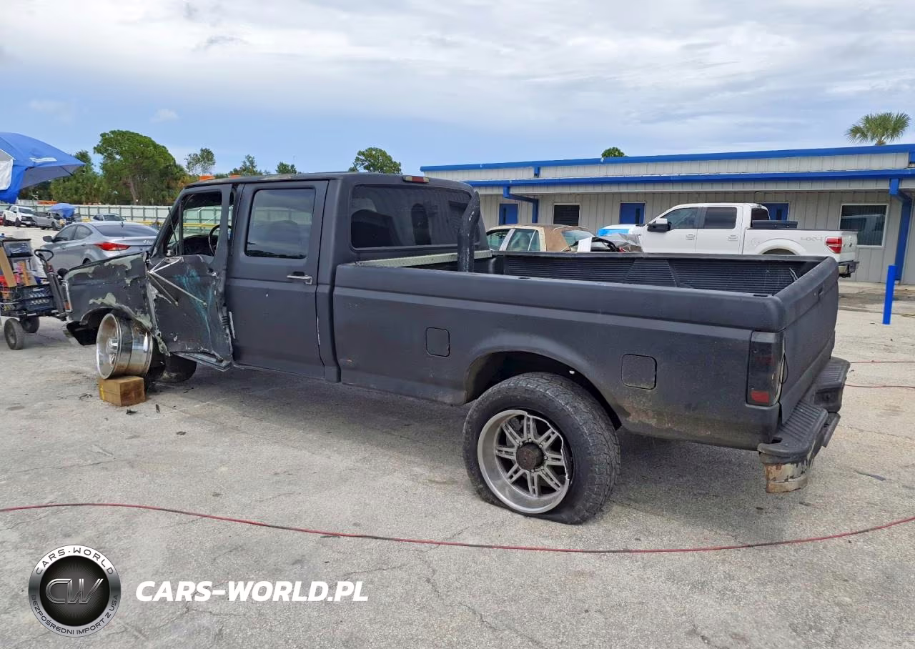 1995 Ford F350 VIN:1FTJW35F7SEA74460 - 2