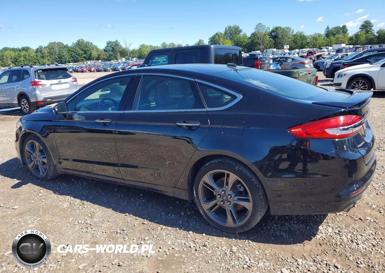 2017 Ford Fusion Sport VIN:3FA6P0VP7HR252602 - 2