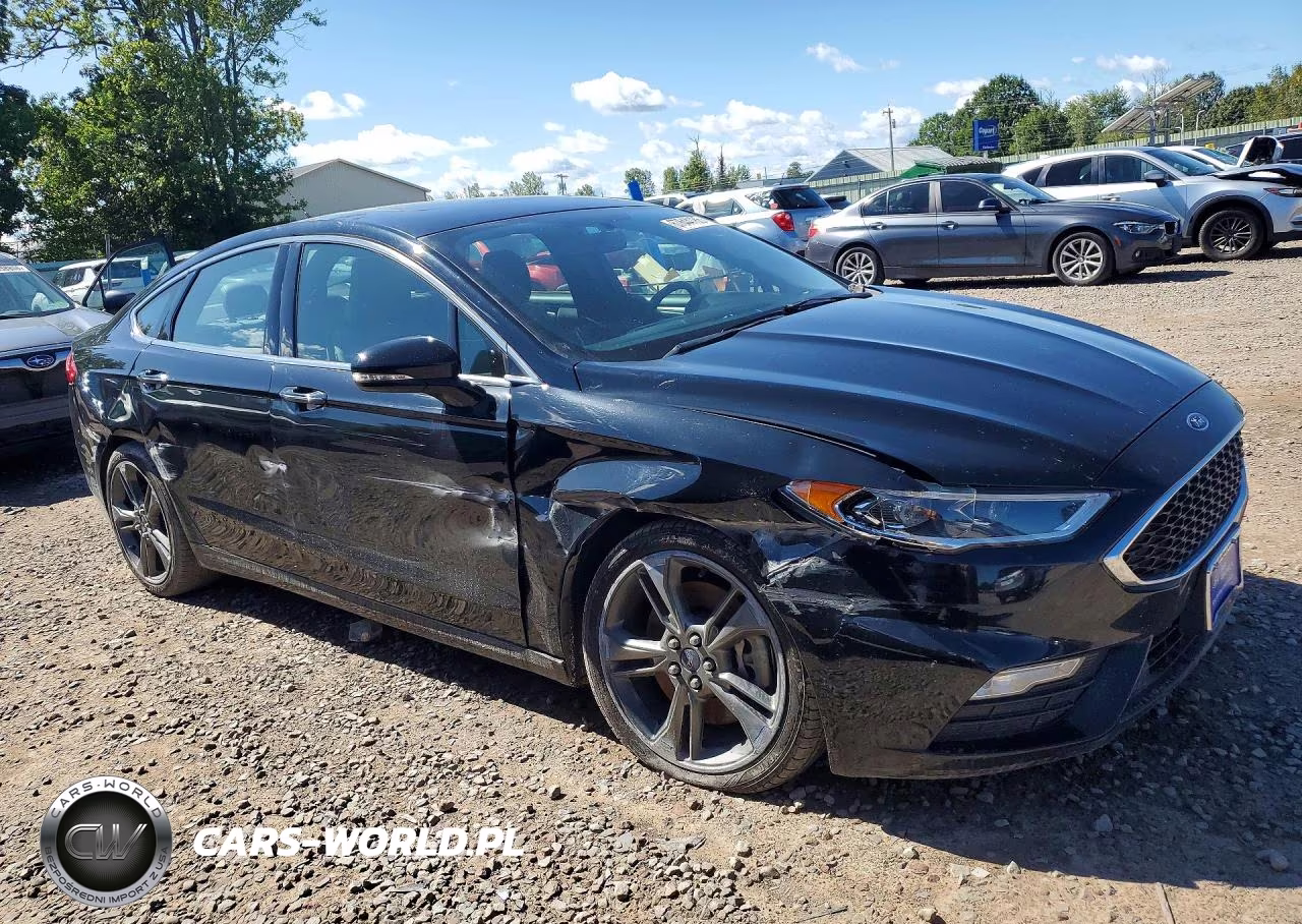 2017 Ford Fusion Sport VIN:3FA6P0VP7HR252602 - 4
