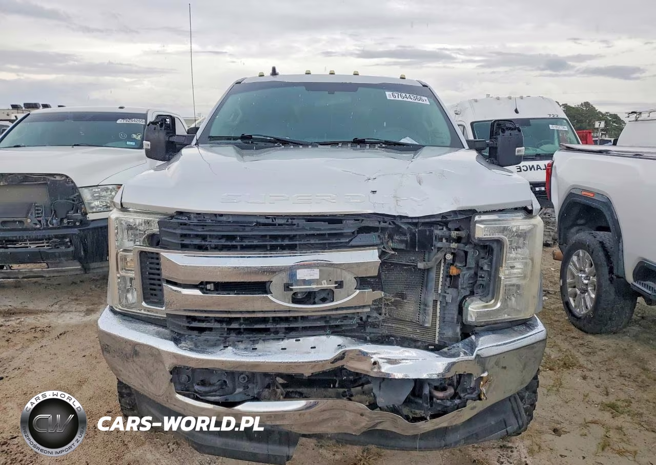 2019 Ford F350 Super Duty VIN:1FT8W3DTXKEE32334 - 5