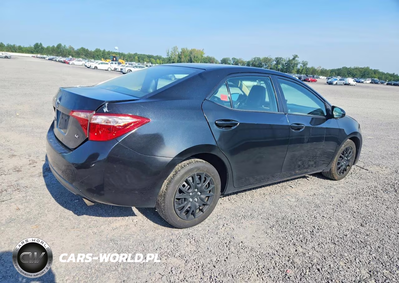 2017 Toyota Corolla Le VIN:2T1BURHE3HC954597 - 3