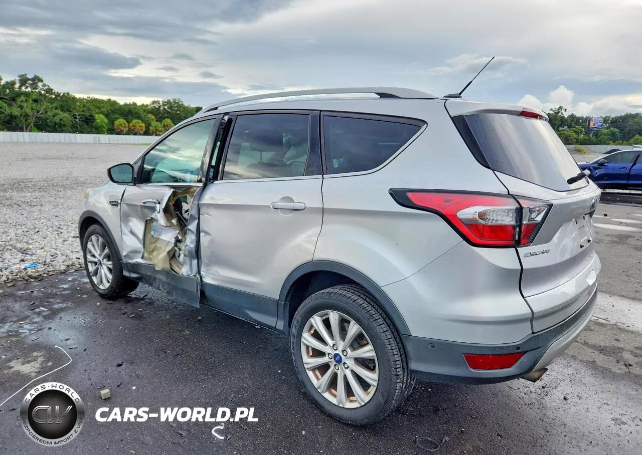2017 Ford Escape Titanium VIN:1FMCU9JD8HUC82329 - 2