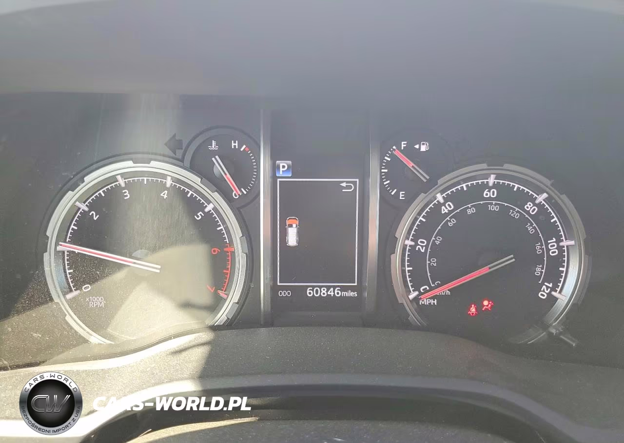 2020 Toyota 4Runner Trd Off-Road Premium VIN:JTEBU5JRXL5782074 - 9