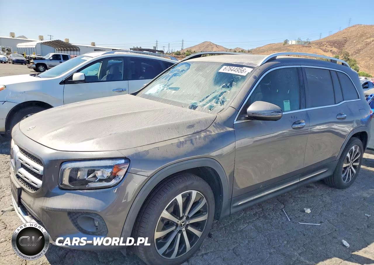 2021 Mercedes-Benz Glb 250 – zdjęcie 1 z 13