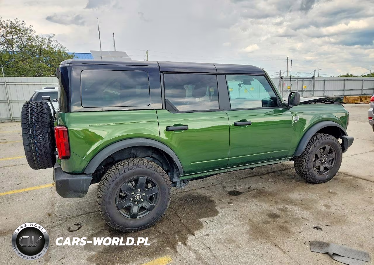 2025 Ford Bronco Big Bend VIN:1FMDE7BH5SLB43070 - 3