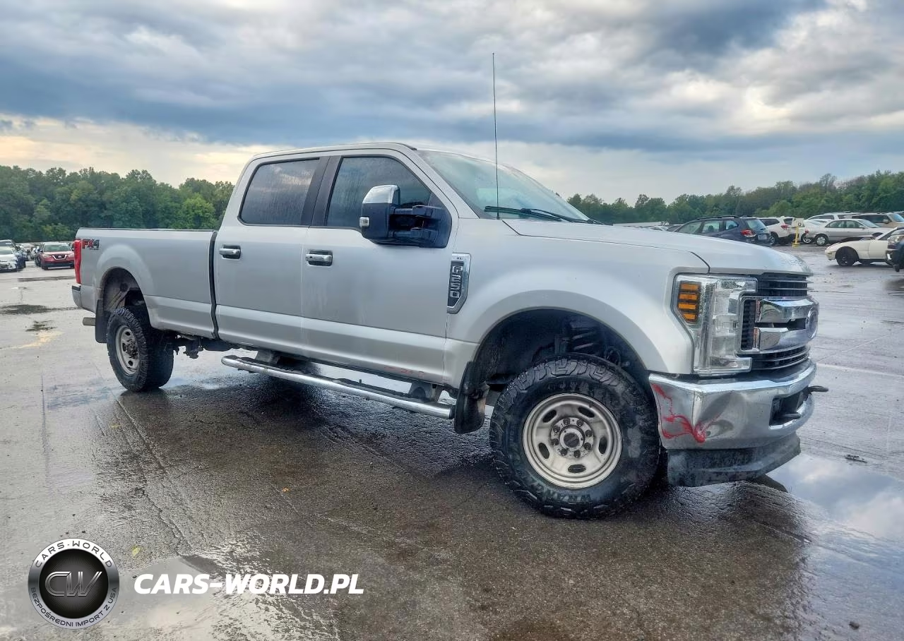 2019 Ford F250 Super Duty VIN:1FT7W2B68KEC13648 - 4