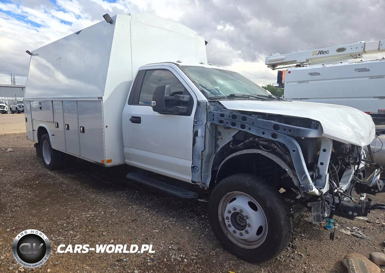 2022 Ford F550 Super Duty VIN:1FDUF5HN6NEC96273 - 4