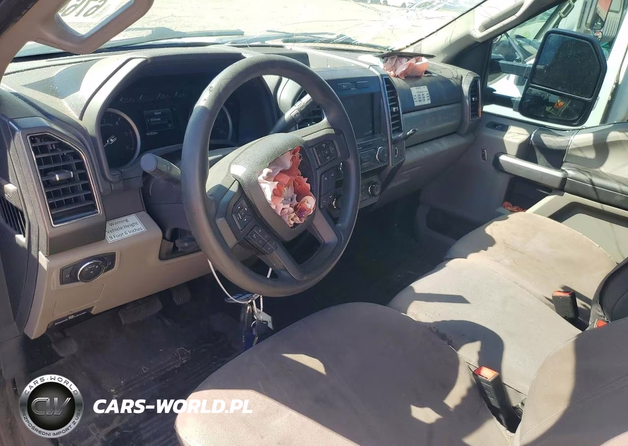 2022 Ford F550 Super Duty VIN:1FDUF5HN6NEC96273 - 8