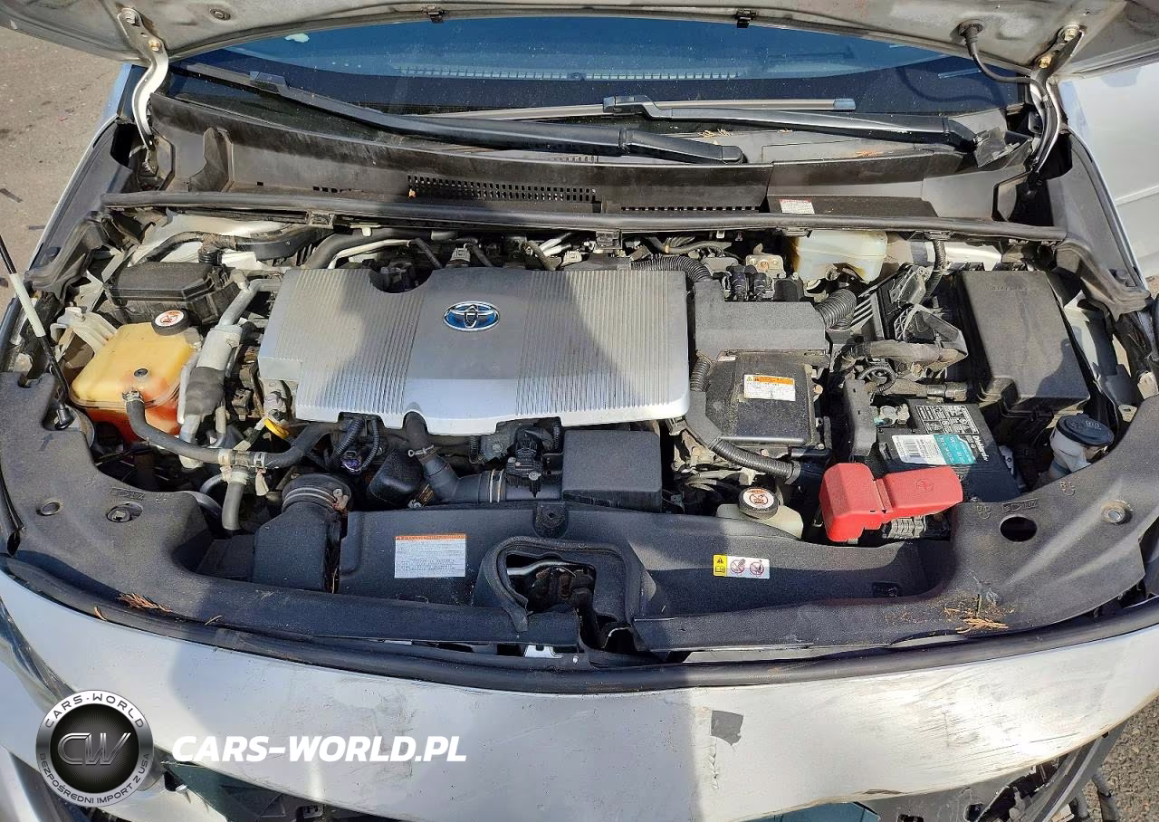 2018 Toyota Prius Prime Advanced VIN:JTDKARFP7J3093890 - 11