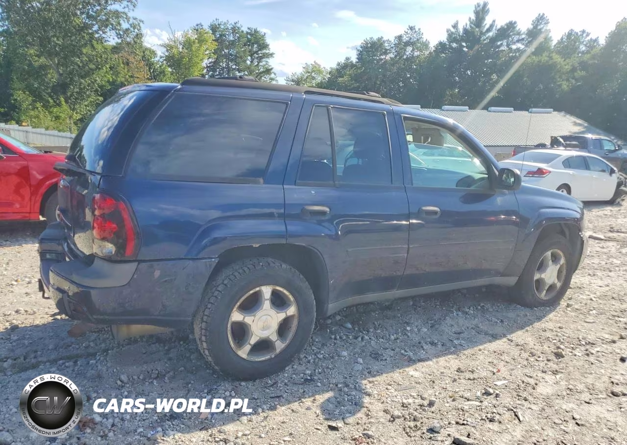2007 Chevrolet Trailblazer Ls VIN:1GNDT13S772204909 - 3