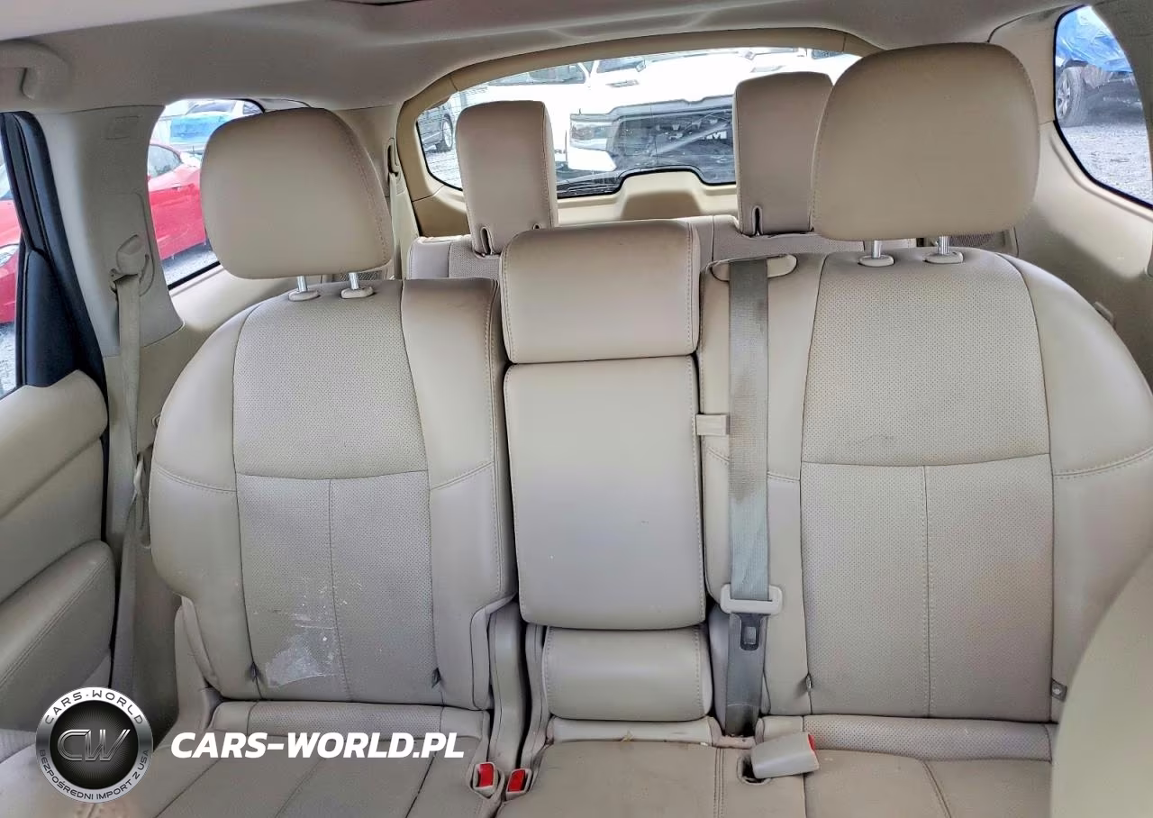 2015 Nissan Pathfinder Platinum VIN:5N1AR2MM8FC601713 - 10