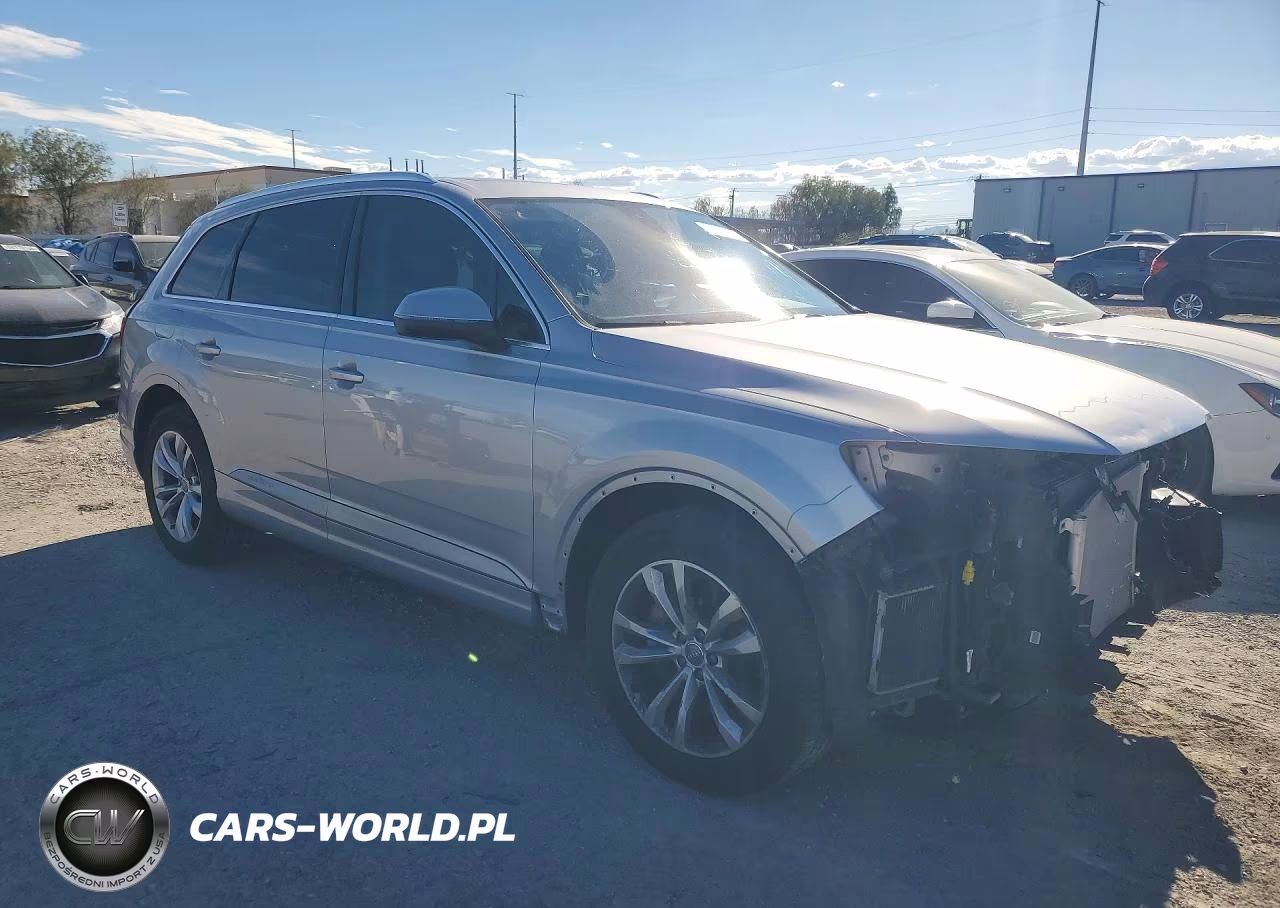 2019 Audi Q7 Premium Plus VIN:WA1LAAF72KD044219 - 4