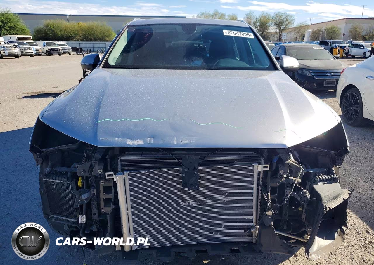 2019 Audi Q7 Premium Plus VIN:WA1LAAF72KD044219 - 5