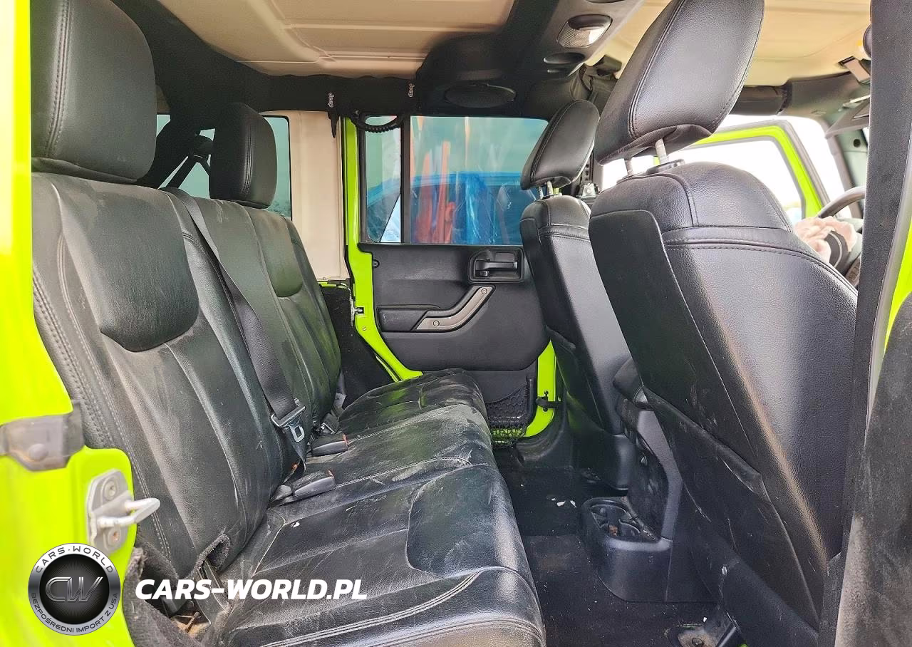 2013 Jeep Wrangler Unlimited Sahara VIN:1C4BJWEG0DL581650 - 10