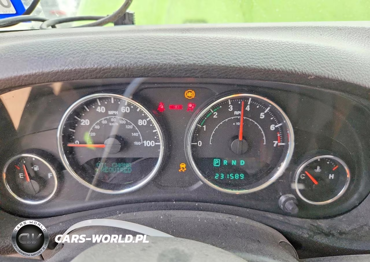 2013 Jeep Wrangler Unlimited Sahara VIN:1C4BJWEG0DL581650 - 9