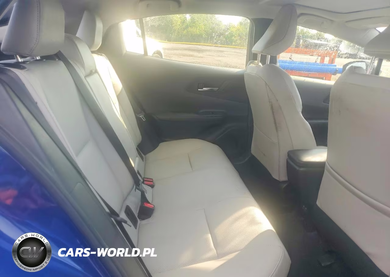 2024 Toyota Prius Xle VIN:JTDADABU7R3009496 - 10