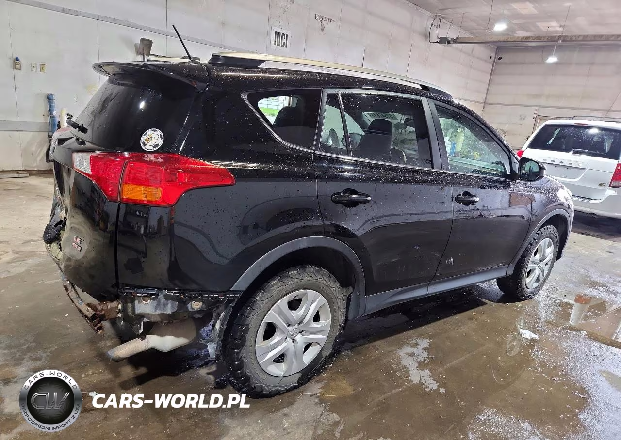 2015 Toyota Rav4 Le VIN:2T3BFREV5FW286559 - 3