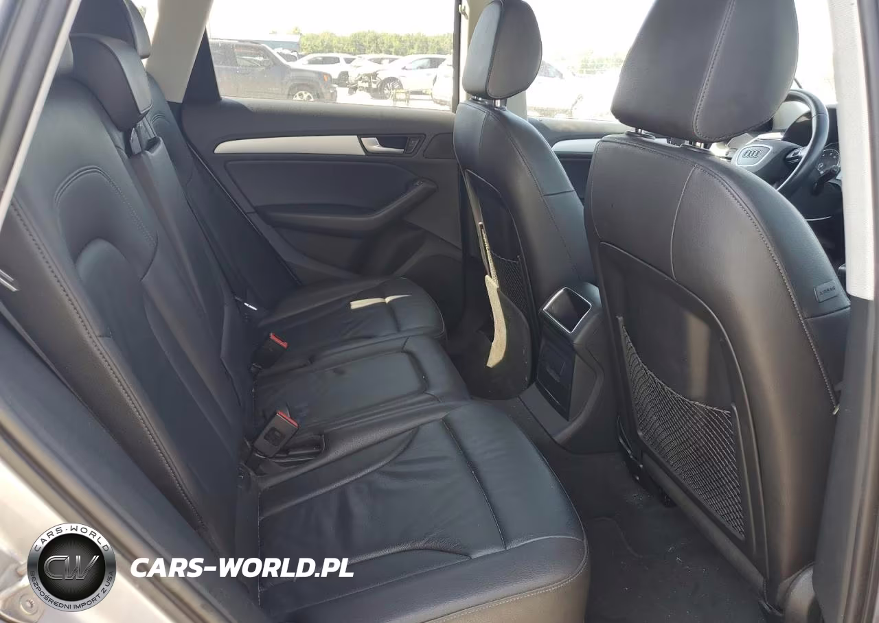 2016 Audi Q5 Premium VIN:WA1C2AFPXGA148060 - 10