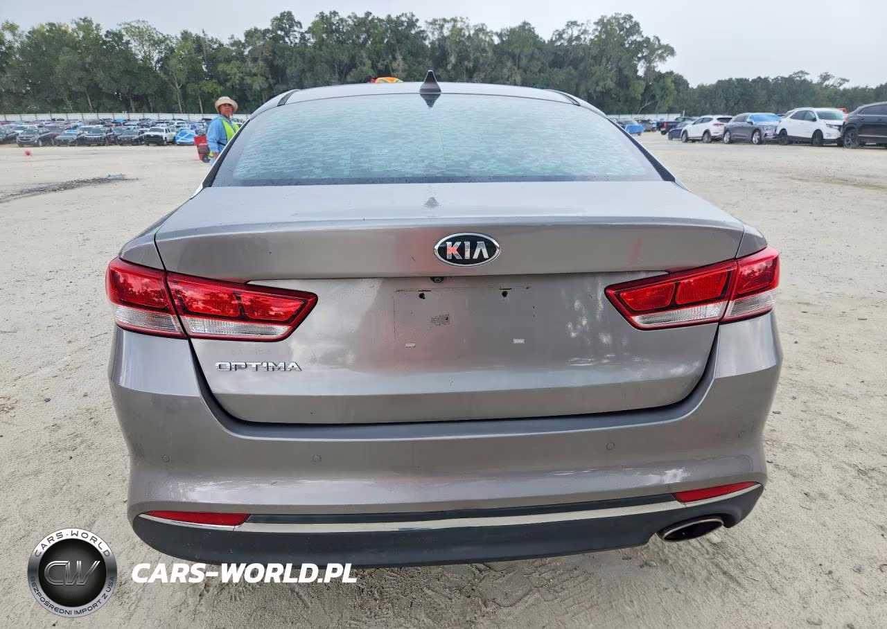 KIA OPTIMA VIN:5XXGT4L32JG251217 - 6