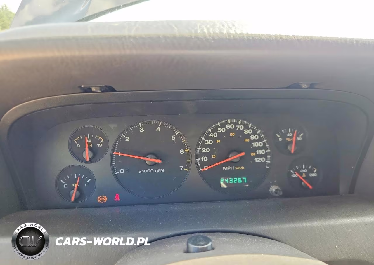 2001 Jeep Grand Cherokee Laredo VIN:1J4GW48S71C721324 - 9