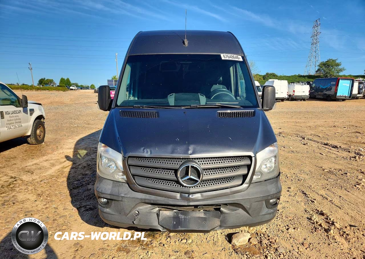 2017 Mercedes-Benz Sprinter 2500 Delivery Van VIN:WD3PE7CDXHP521814 - 5