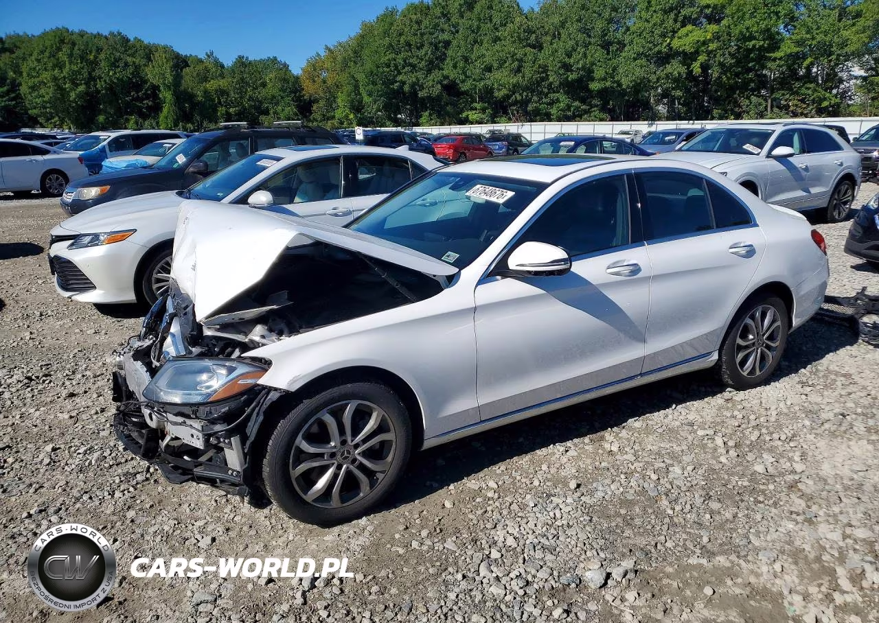 2018 Mercedes-Benz C 300 4Matic VIN:55SWF4KBXJU248790 - 1