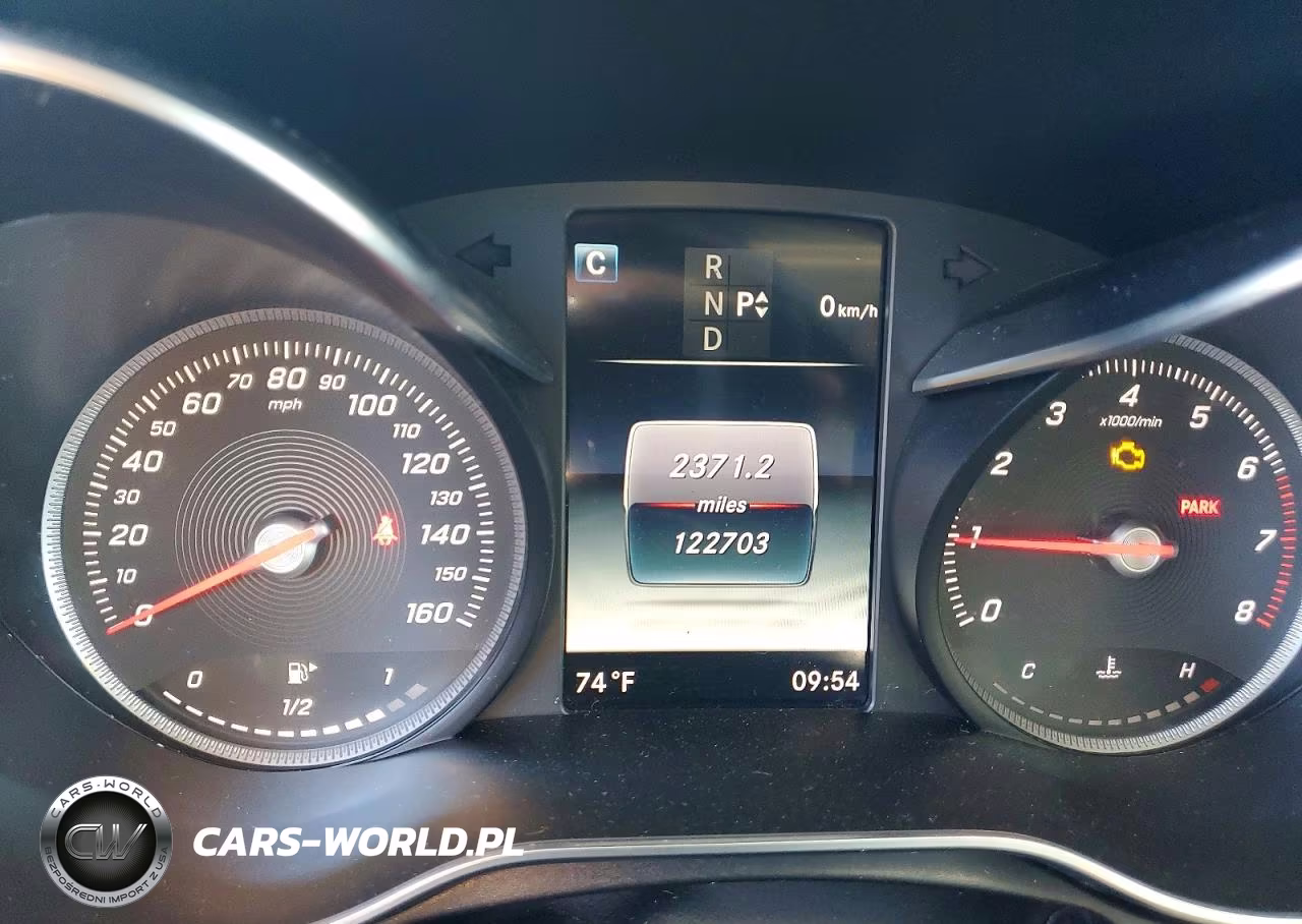 2018 Mercedes-Benz C 300 4Matic VIN:55SWF4KBXJU248790 - 9