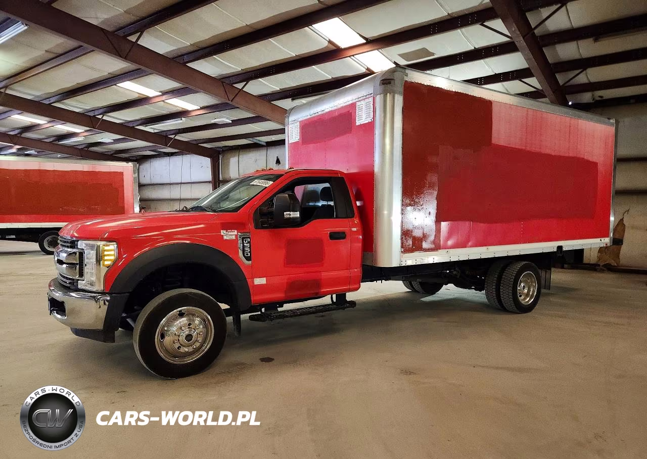2017 Ford F550 Super Duty Box Truck – zdjęcie 1 z 12