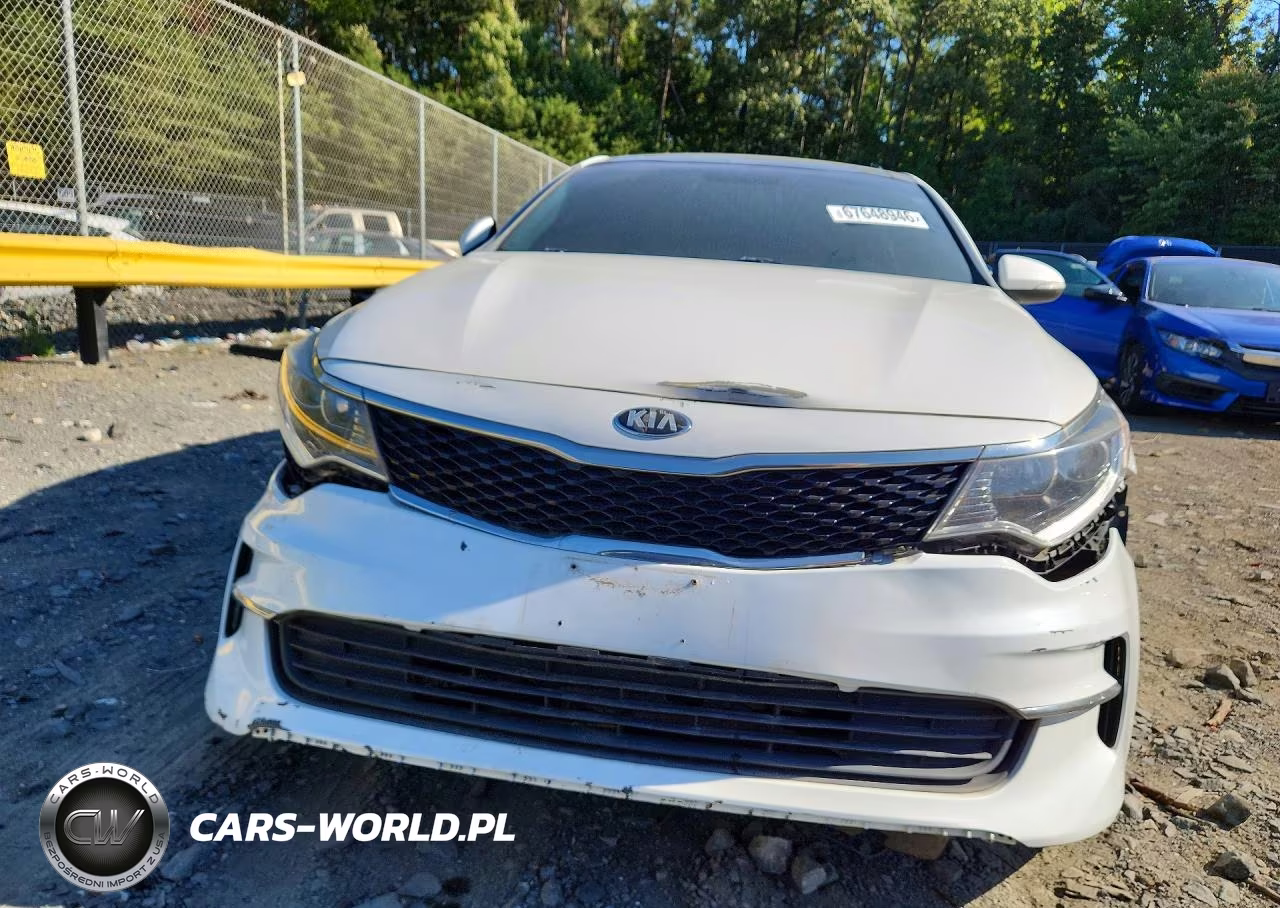 2018 Kia Optima S VIN:5XXGT4L38JG240321 - 5