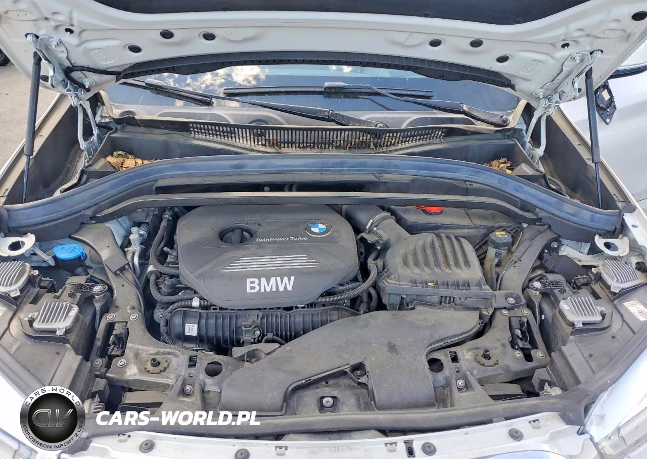 2018 BMW X1 xDrive28I VIN:WBXHT3C35J5L28846 - 11