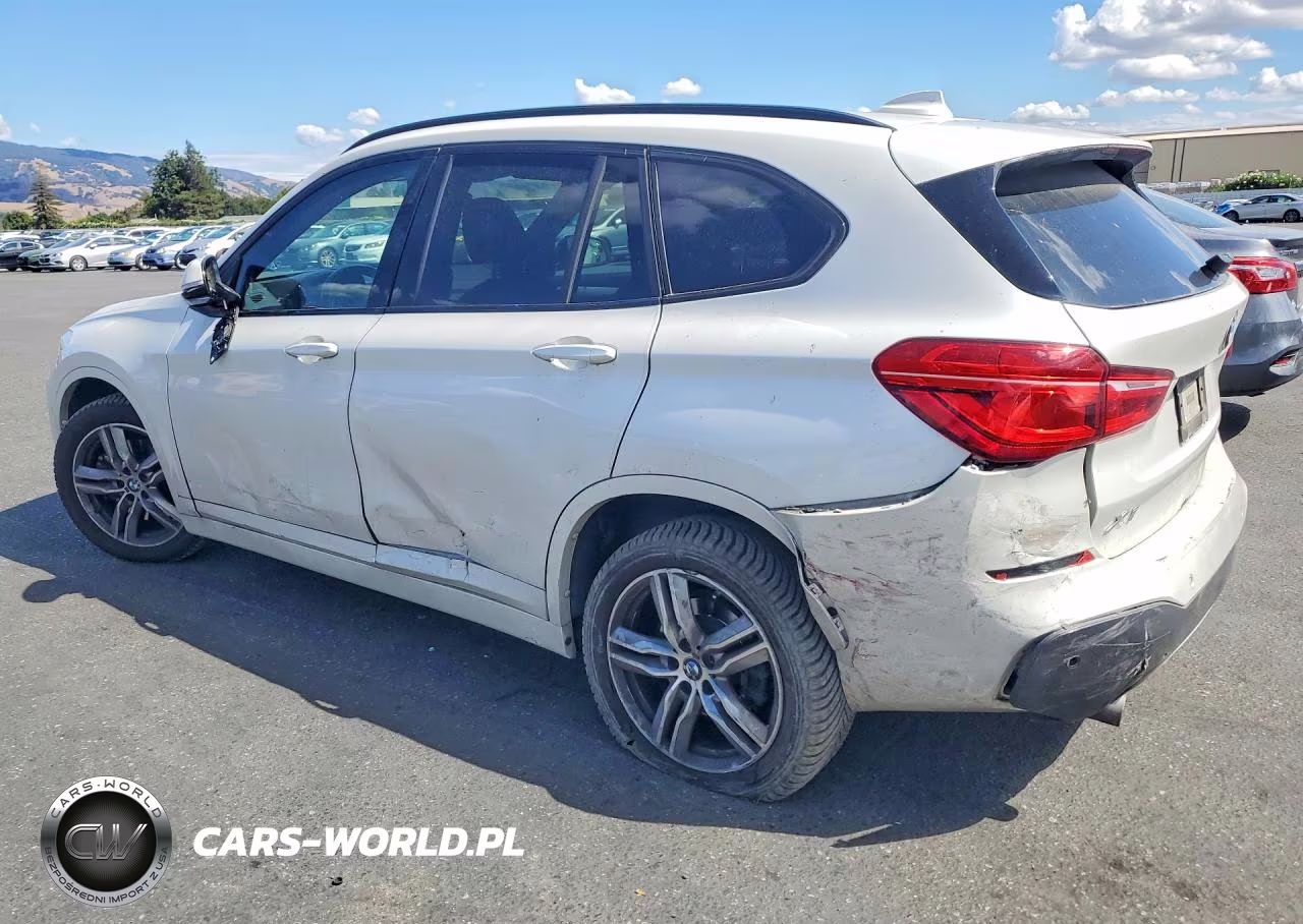 2018 BMW X1 xDrive28I VIN:WBXHT3C35J5L28846 - 2
