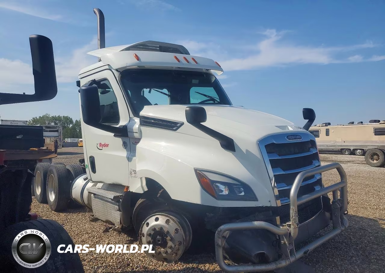 2020 Freightliner Cascadia 126 Semi Truck VIN:1FUJHLDV0LLLU0281 - 4