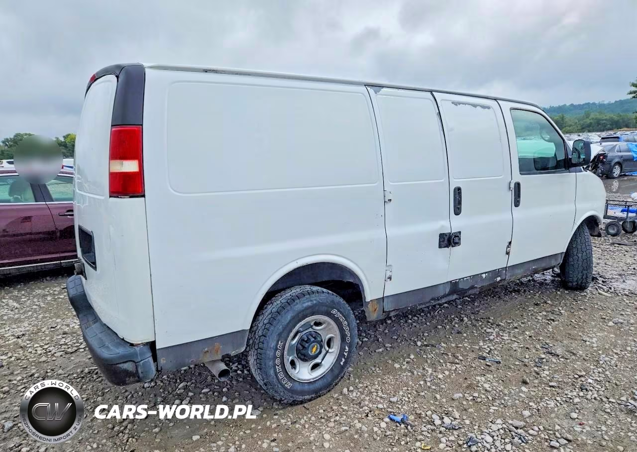 2007 Chevrolet Express G2500 Delivery Van VIN:1GCGG25V471171560 - 3