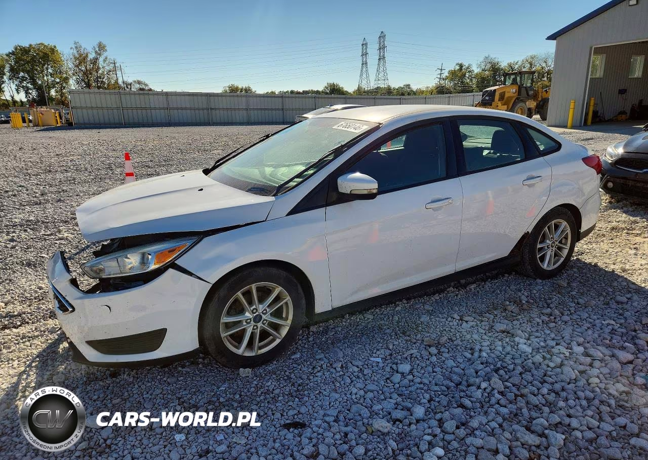 2016 Ford Focus Se VIN:1FADP3F29GL267031 - 1