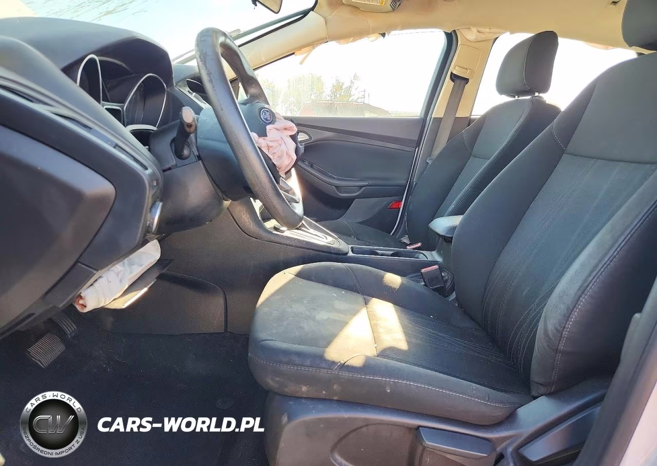 2016 Ford Focus Se VIN:1FADP3F29GL267031 - 7