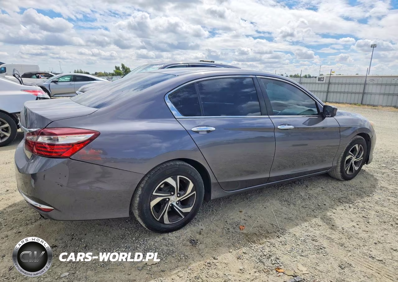 2017 Honda Accord Lx VIN:1HGCR2F31HA121420 - 3