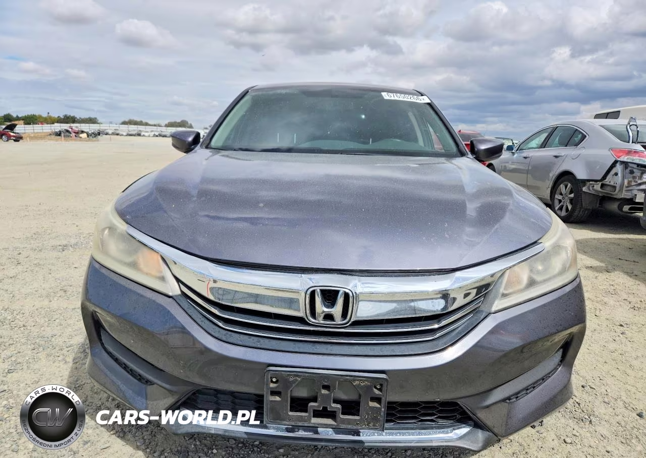 2017 Honda Accord Lx VIN:1HGCR2F31HA121420 - 5