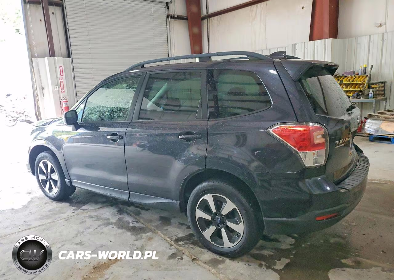 2018 Subaru Forester 2.5I Premium VIN:JF2SJAGC4JH471892 - 2