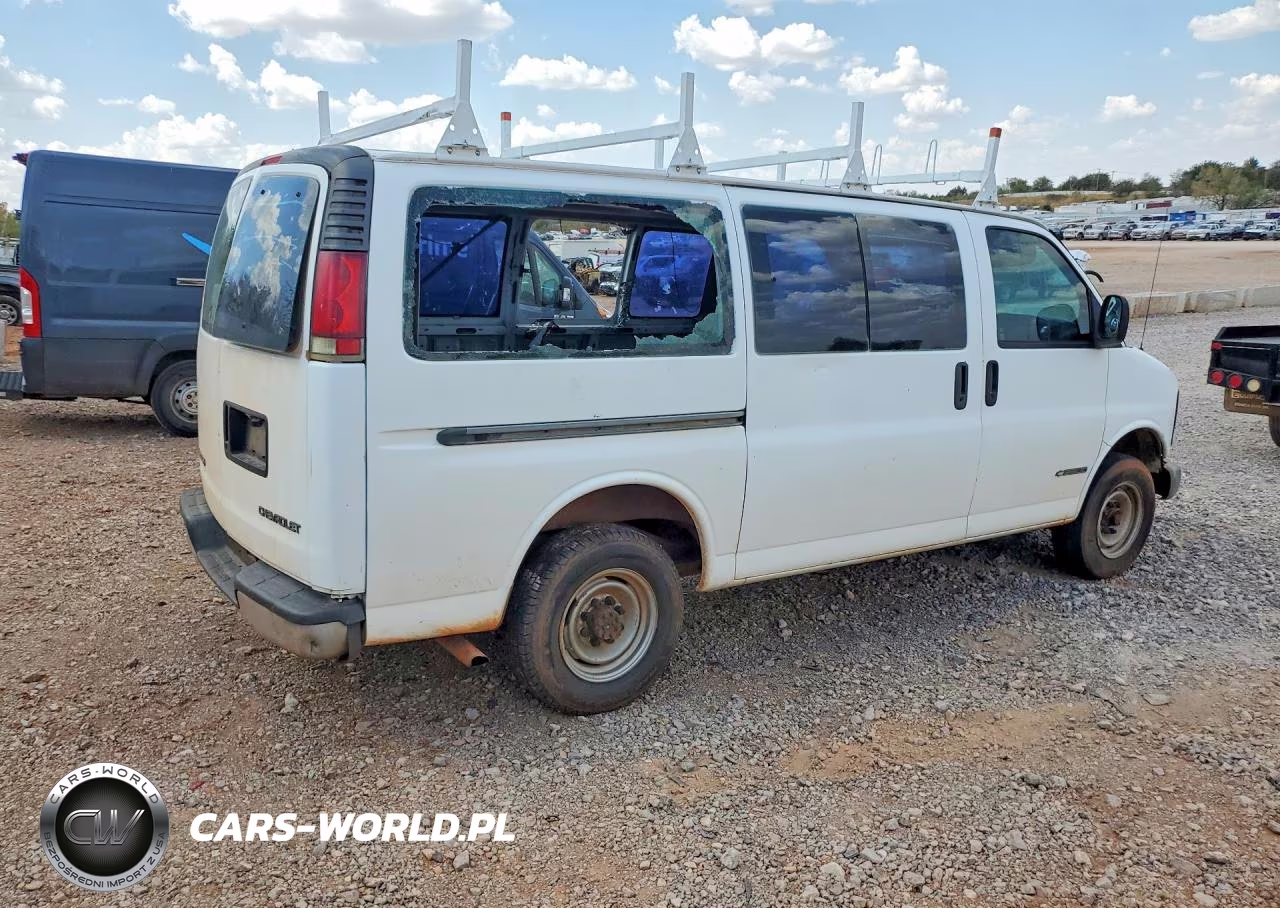 1999 Chevrolet Express G2500 VIN:1GAGG25F9X1033921 - 3